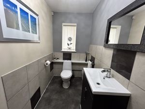 Photo 17- click for photo gallery